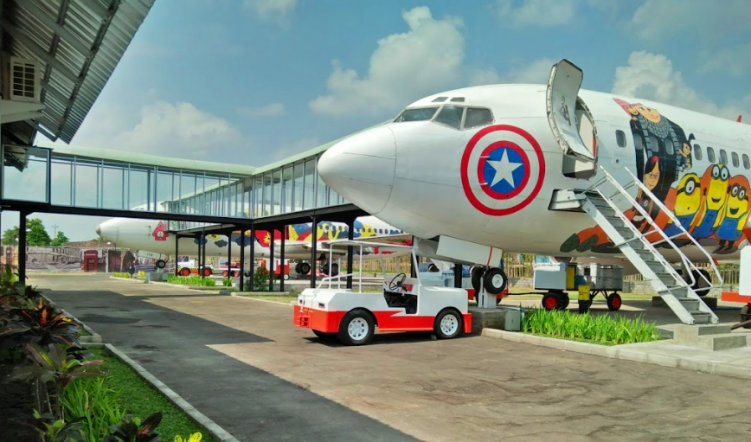 Resto Pesawat di Kalasan Jogja : Jogja Airport Resto